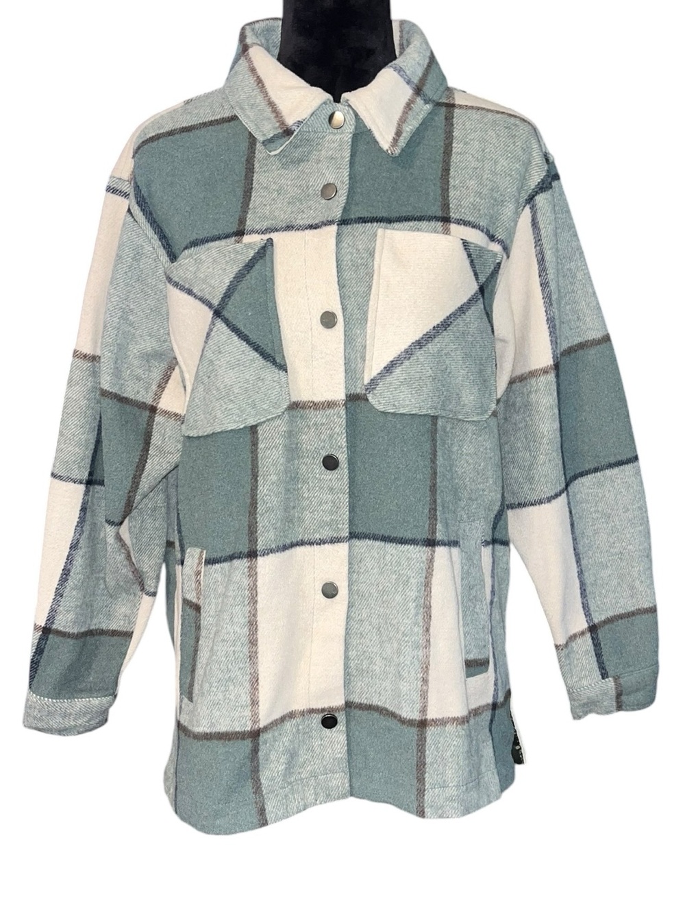 Ashley Outerwear Plaid Flannel Shirt Shacket - Size Medium 💜